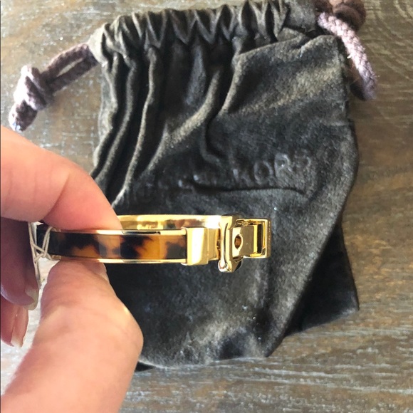 MICHAEL KORS *Make me an offer*No lowballs please* - Picture 5 of 8